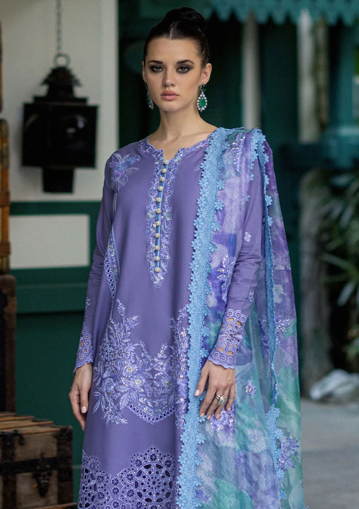 SR-38 Unstitched Embroidered Lawn 3pc Suit With Lawn Embroidered Dupatta